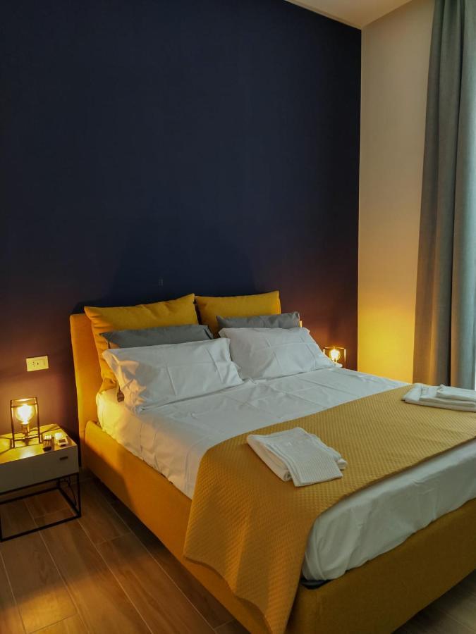Urban Loft Napoli Lägenhet Exteriör bild