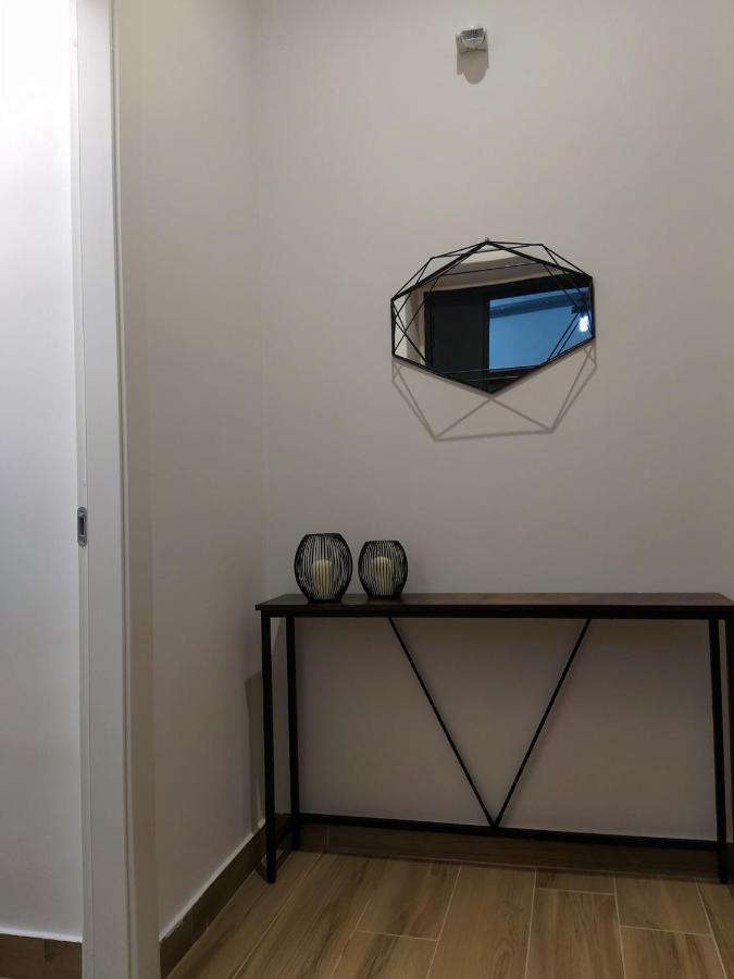 Urban Loft Napoli Lägenhet Exteriör bild